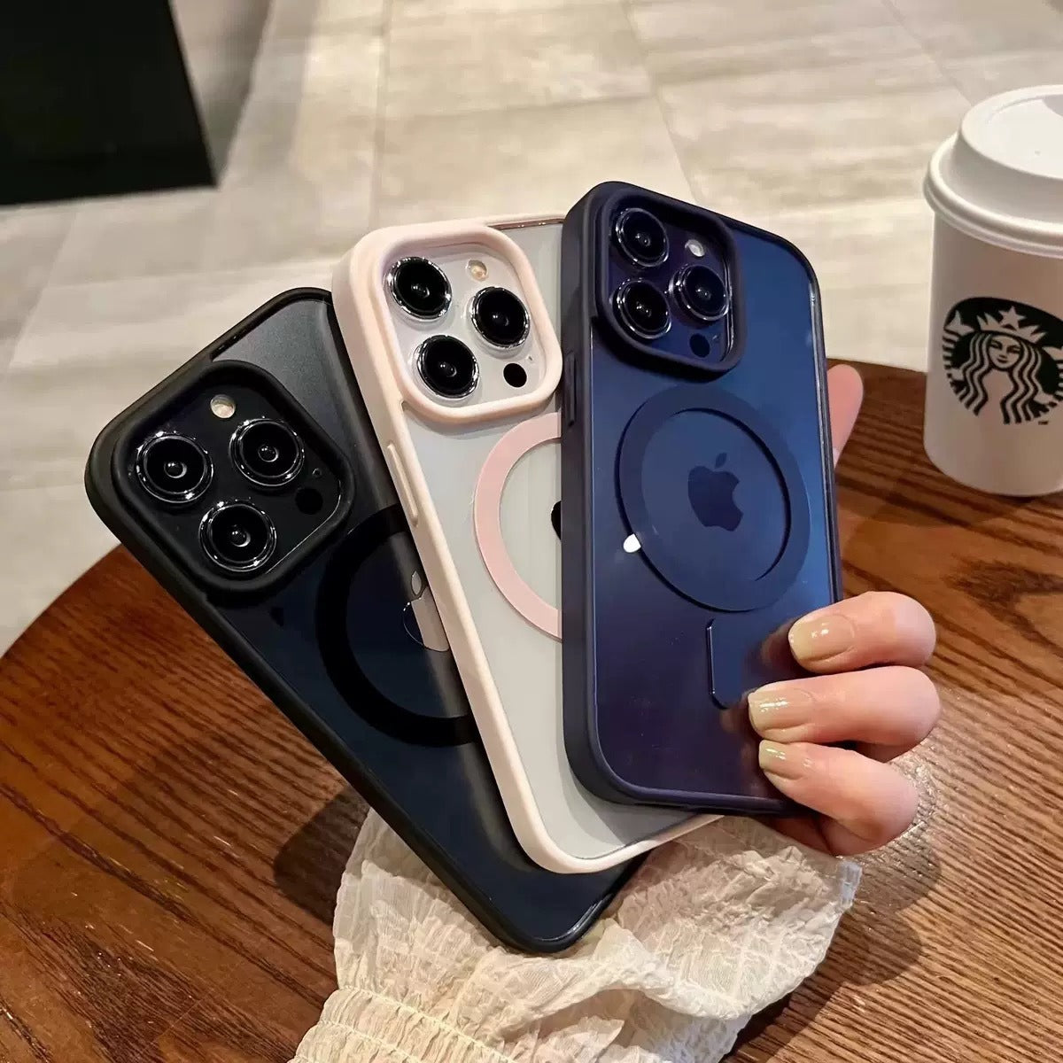 iPhone 17 Pro / 18 Pro Magnetic Case hard clear back with soft-touch colored bumper